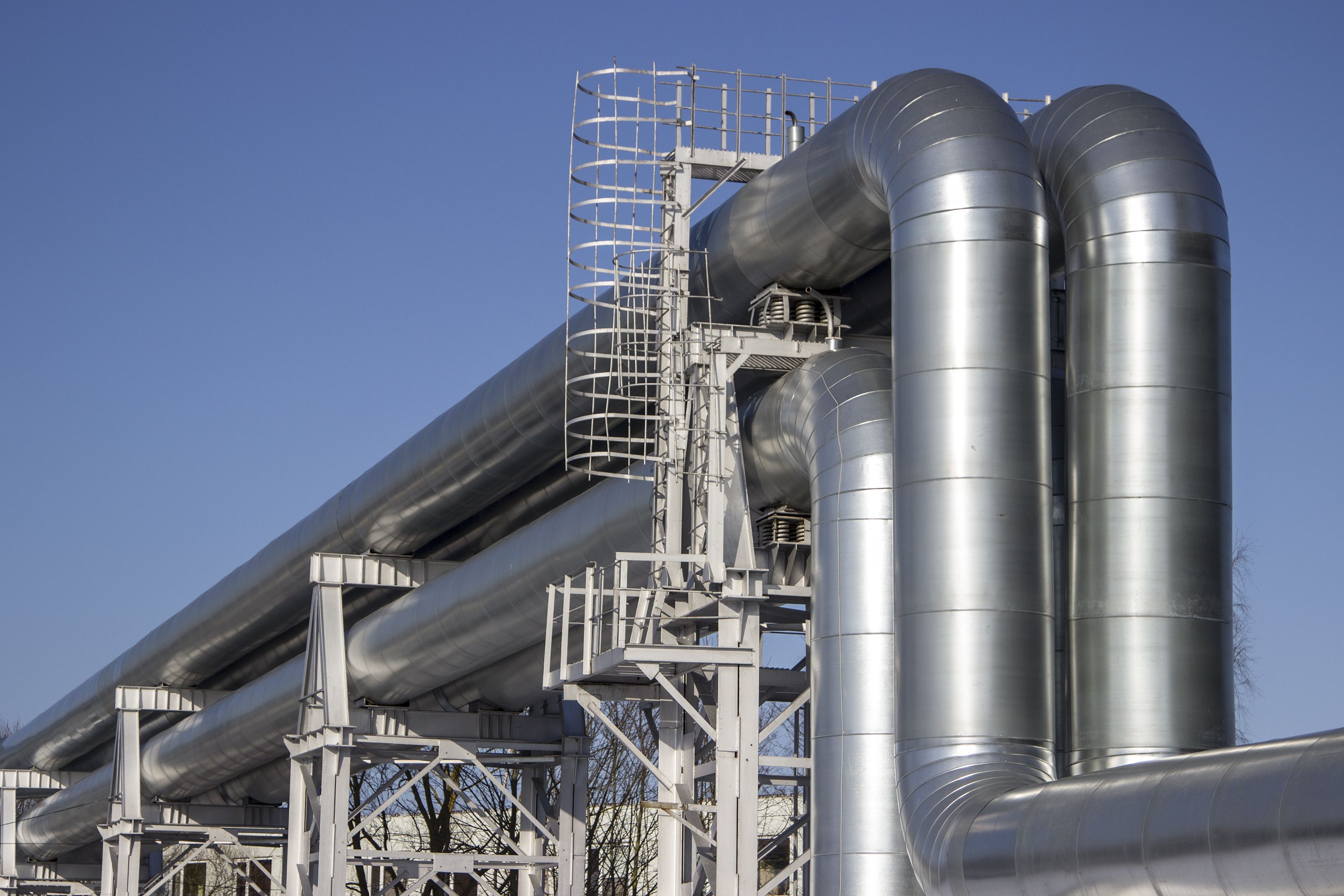 pijpleidingen op industriële site